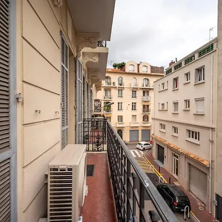 B016 - Beautiful For 4 - Center Appartement *