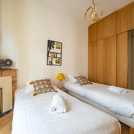 B016 - Beautiful For 4 - Center Appartement *